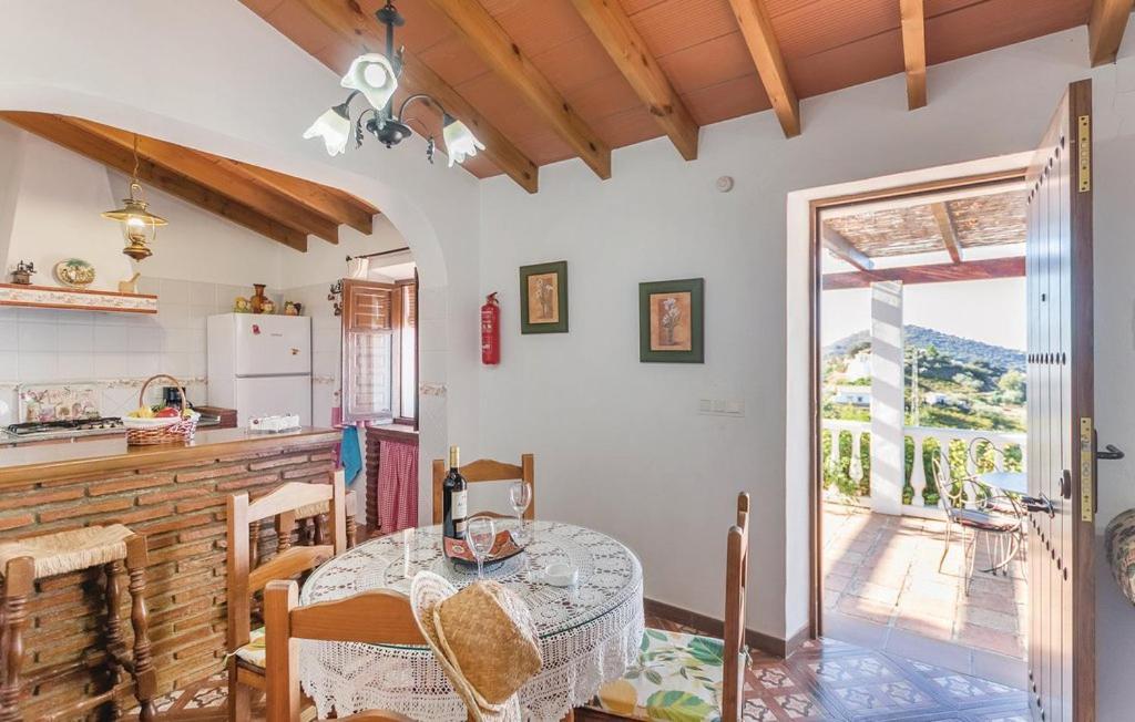 הוילה Sayalonga Casa Lola מראה חיצוני תמונה